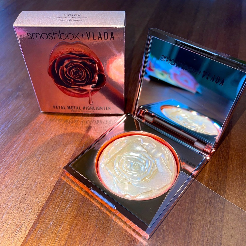 Smashbox + Vlada Petal Metal Highlighter in Gilded Rose. Never used!
